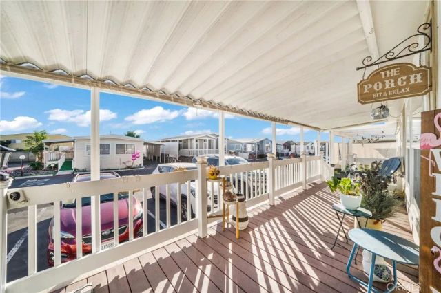 9850 Garfield 110, Huntington Beach, CA 92646