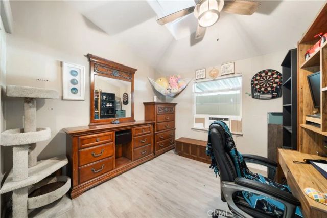 9850 Garfield 110, Huntington Beach, CA 92646