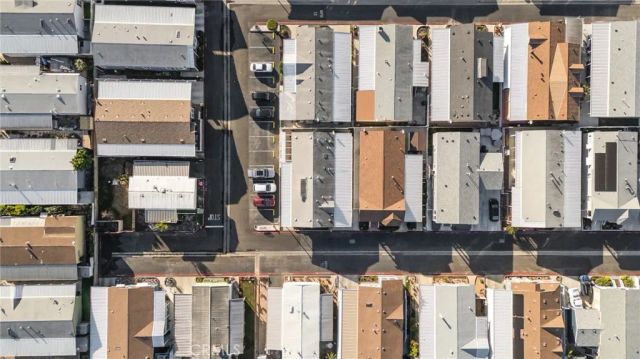 9850 Garfield 110, Huntington Beach, CA 92646