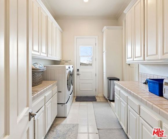 1403 Kingsboro Court, Westlake Village, CA 91362