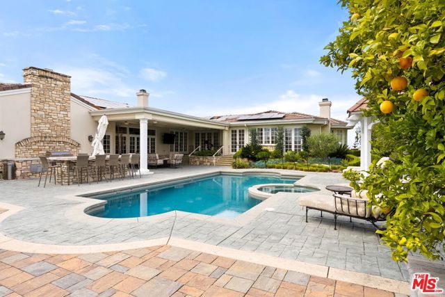 1403 Kingsboro Court, Westlake Village, CA 91362