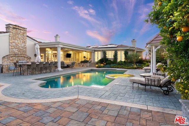 1403 Kingsboro Court, Westlake Village, CA 91362
