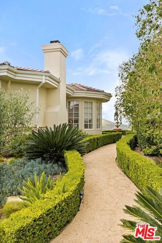 1403 Kingsboro Court, Westlake Village, CA 91362