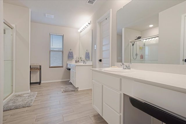 1238 Benwick Drive, Van Alstyne, TX 75495