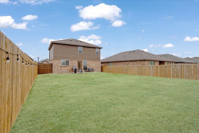 1238 Benwick Drive, Van Alstyne, TX 75495