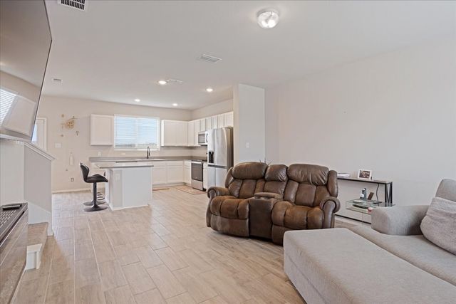 1238 Benwick Drive, Van Alstyne, TX 75495