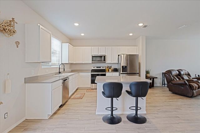 1238 Benwick Drive, Van Alstyne, TX 75495