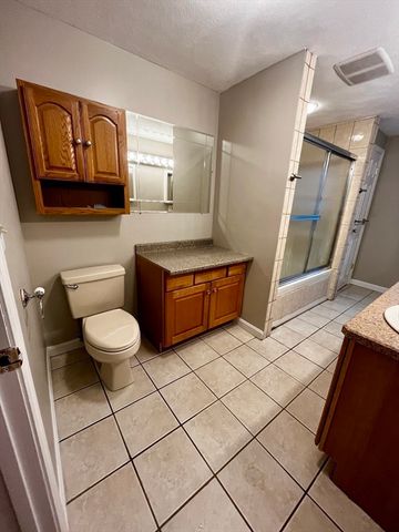 55 Dutton St, Malden, MA 02148