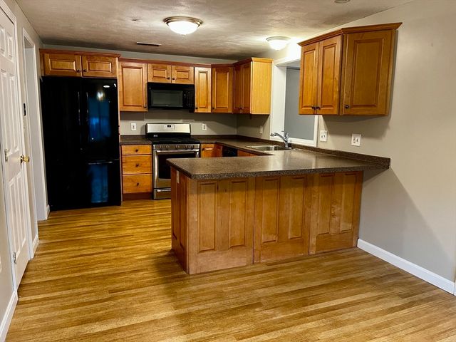 55 Dutton St, Malden, MA 02148