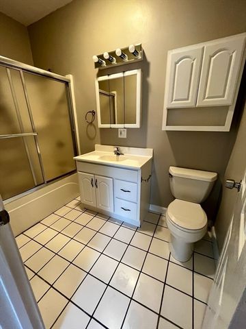 55 Dutton St, Malden, MA 02148