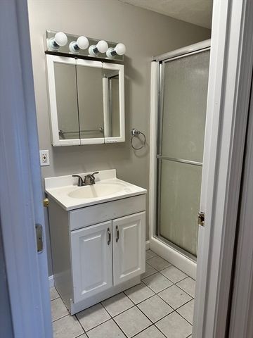 55 Dutton St, Malden, MA 02148