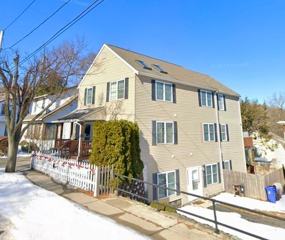 55 Dutton St, Malden, MA 02148