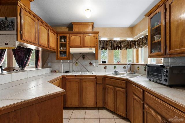 4415 Phyllis Lane, Edinburg, TX 78542