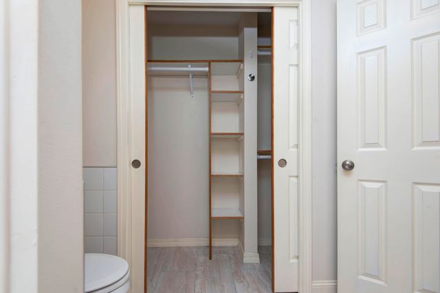 4345 S Roanoke Avenue, Springfield, MO 65810