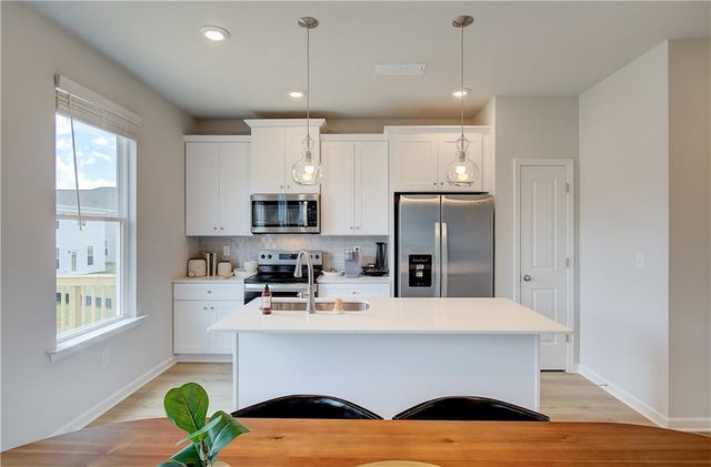 22 Camellia Drive, Fairburn, GA 30213
