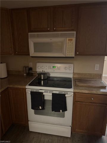 1303 SW 16th TER 202, Cape Coral, FL 33991