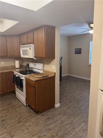 1303 SW 16th TER 202, Cape Coral, FL 33991