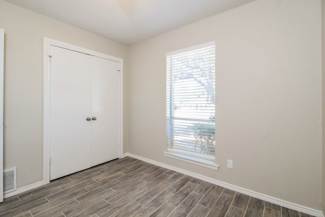 1638 Chisolm Trail, Lewisville, TX 75077