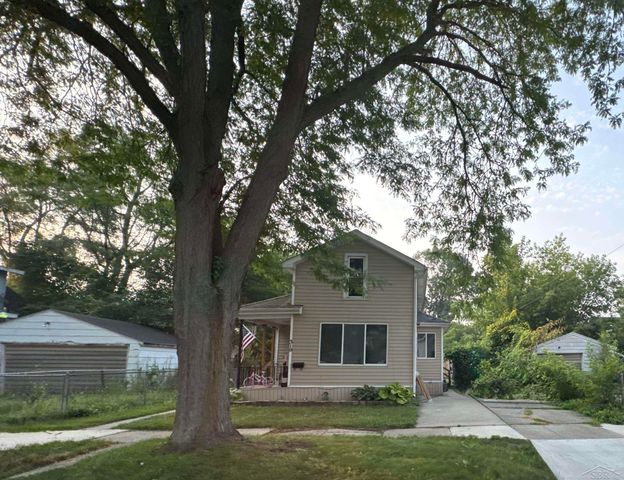 310 S Bates Street, Saginaw, MI 48602