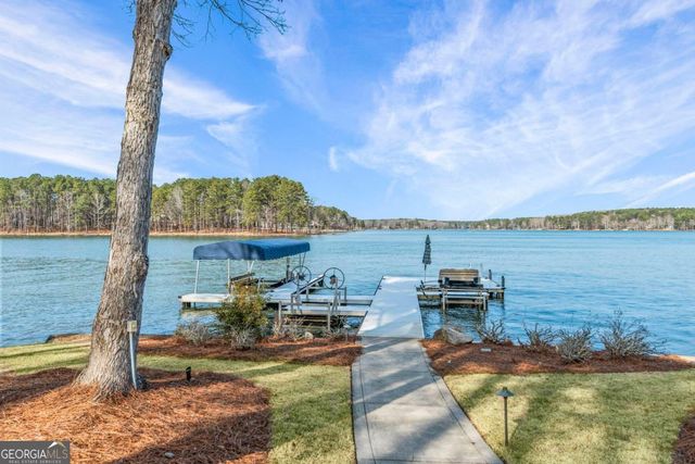 1080 Prosperity Pointe, Greensboro, GA 30642