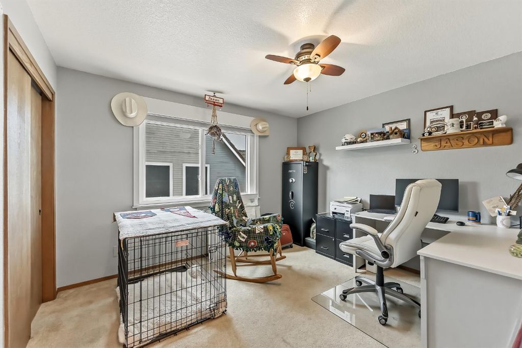 Image 20 of property listing at 2133 S 10th, Los Banos, CA 93636