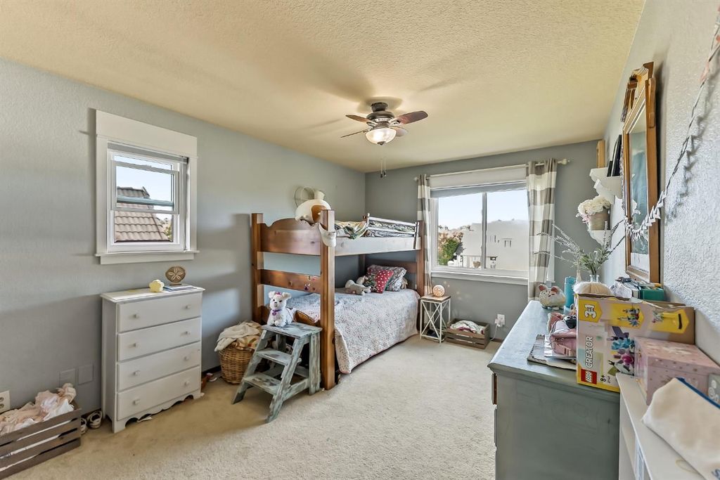 Image 22 of property listing at 2133 S 10th, Los Banos, CA 93636