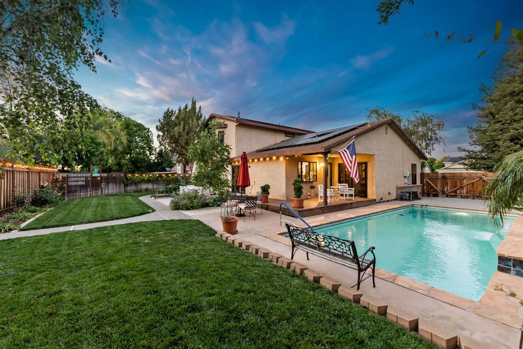 Image 27 of property listing at 2133 S 10th, Los Banos, CA 93636