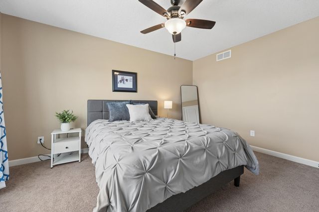 19631 Calgary Trail, Farmington, MN 55024