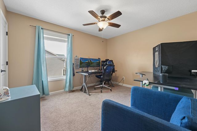 19631 Calgary Trail, Farmington, MN 55024