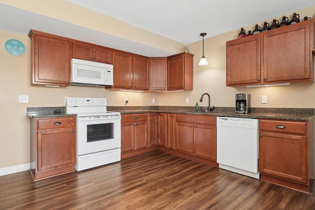 19631 Calgary Trail, Farmington, MN 55024