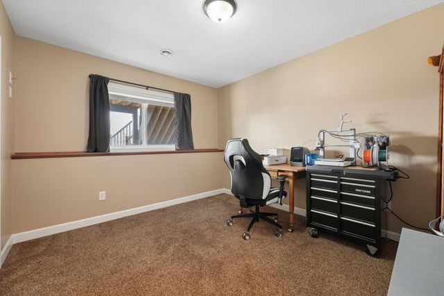 19631 Calgary Trail, Farmington, MN 55024