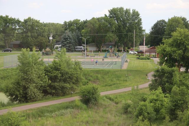 19631 Calgary Trail, Farmington, MN 55024