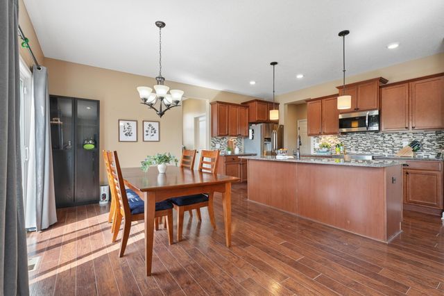 19631 Calgary Trail, Farmington, MN 55024