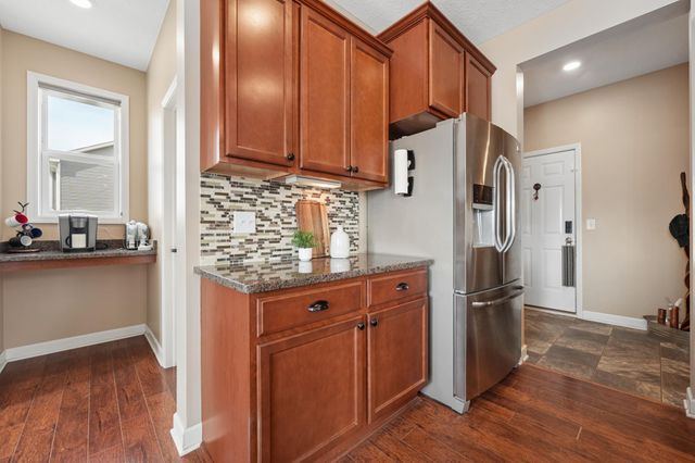 19631 Calgary Trail, Farmington, MN 55024