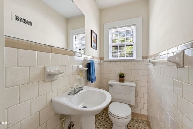 2320 Englewood Avenue, Durham, NC 27705