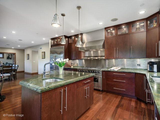 5125 Lunt Avenue, Skokie, IL 60077