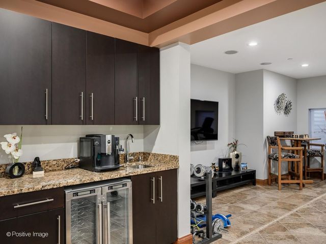 5125 Lunt Avenue, Skokie, IL 60077
