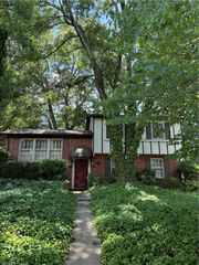 4125 Beckford Drive, Greensboro, NC 27407