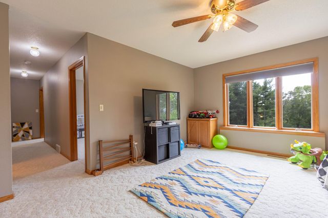 N1698 945th Street, Eau Claire, WI 54701