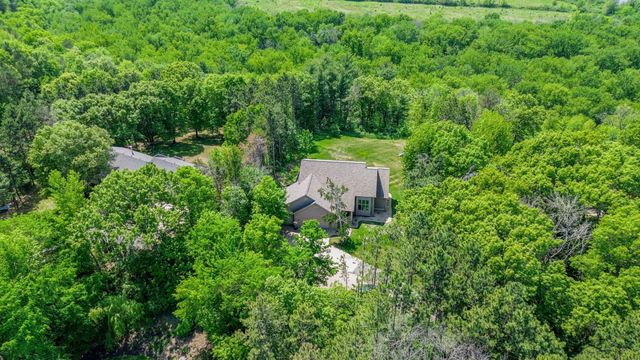 N1698 945th Street, Eau Claire, WI 54701