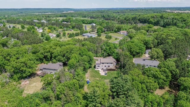 N1698 945th Street, Eau Claire, WI 54701