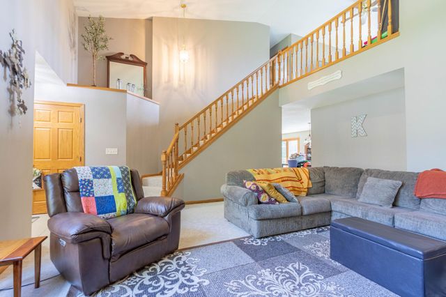 N1698 945th Street, Eau Claire, WI 54701