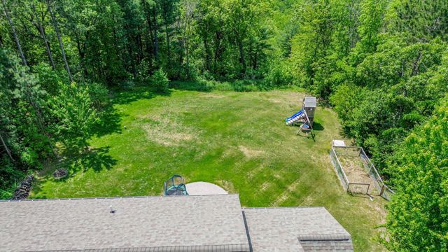 N1698 945th Street, Eau Claire, WI 54701