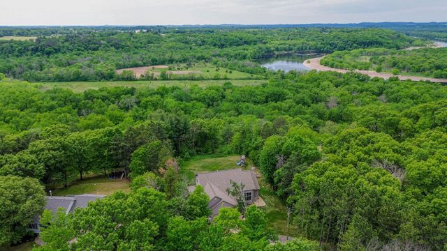 N1698 945th Street, Eau Claire, WI 54701