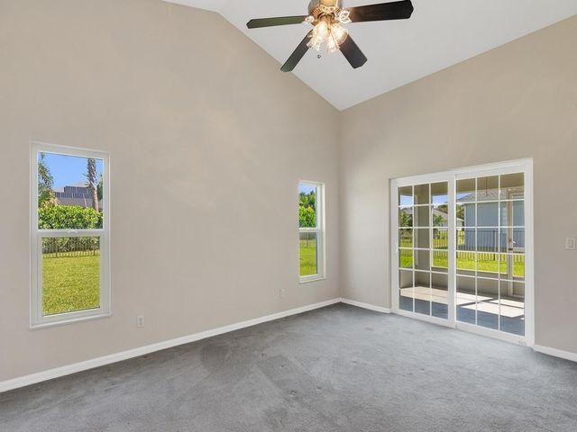8340 Paladin Square, Vero Beach, FL 32967