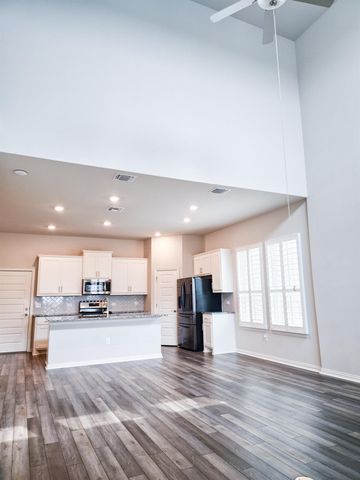 12716 Bloomington DR, Austin, TX 78748