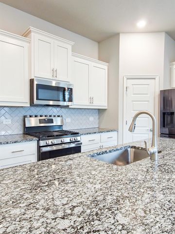 12716 Bloomington DR, Austin, TX 78748