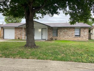 8003 REMUDA DR, San Antonio, TX 78227