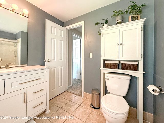 1638 Peppertree Lane, Lansing, MI 48912