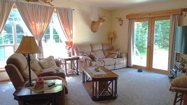 W8135 SAND ROAD, Neillsville, WI 54456